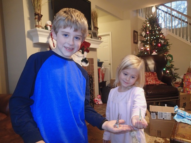 2012-12-25 26 Christmas Morning J&H.jpg